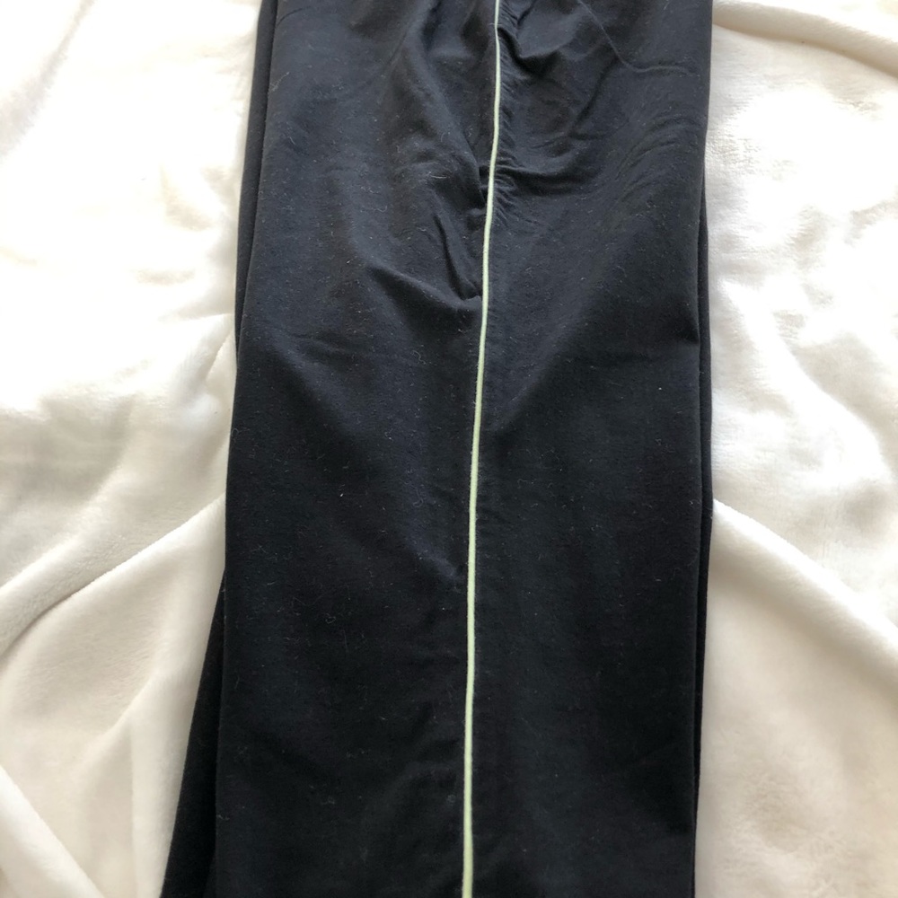 Capris - Picture 3 of 3